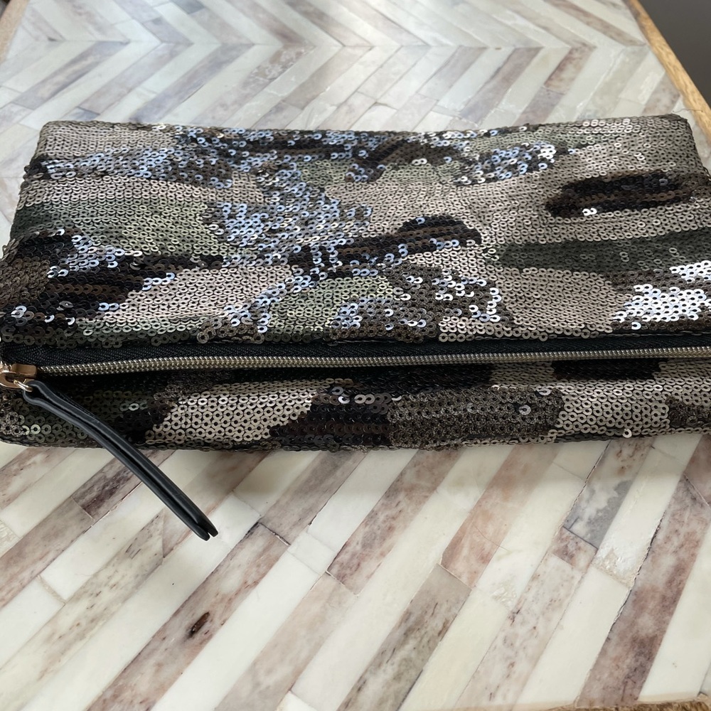 Stella & Dot sequin camo clutch
